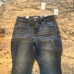 Good American petite, mid-rise bootcut, size 8/29, PERFECT COND., BRAND NEW